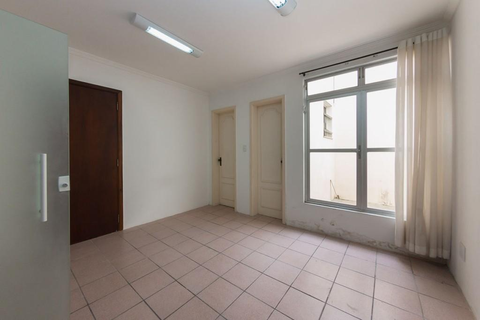 Salas/Conjuntos para locacao no Juvevê em Curitiba com 28,8m² por R$ 1.350,00